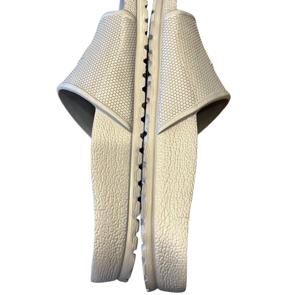 Birkenstock Silver Slide Sandals - Picture 4 of 6